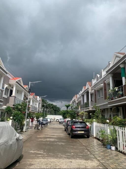 Furnished Villa Near Airport, Away From City Bhopal Esterno foto